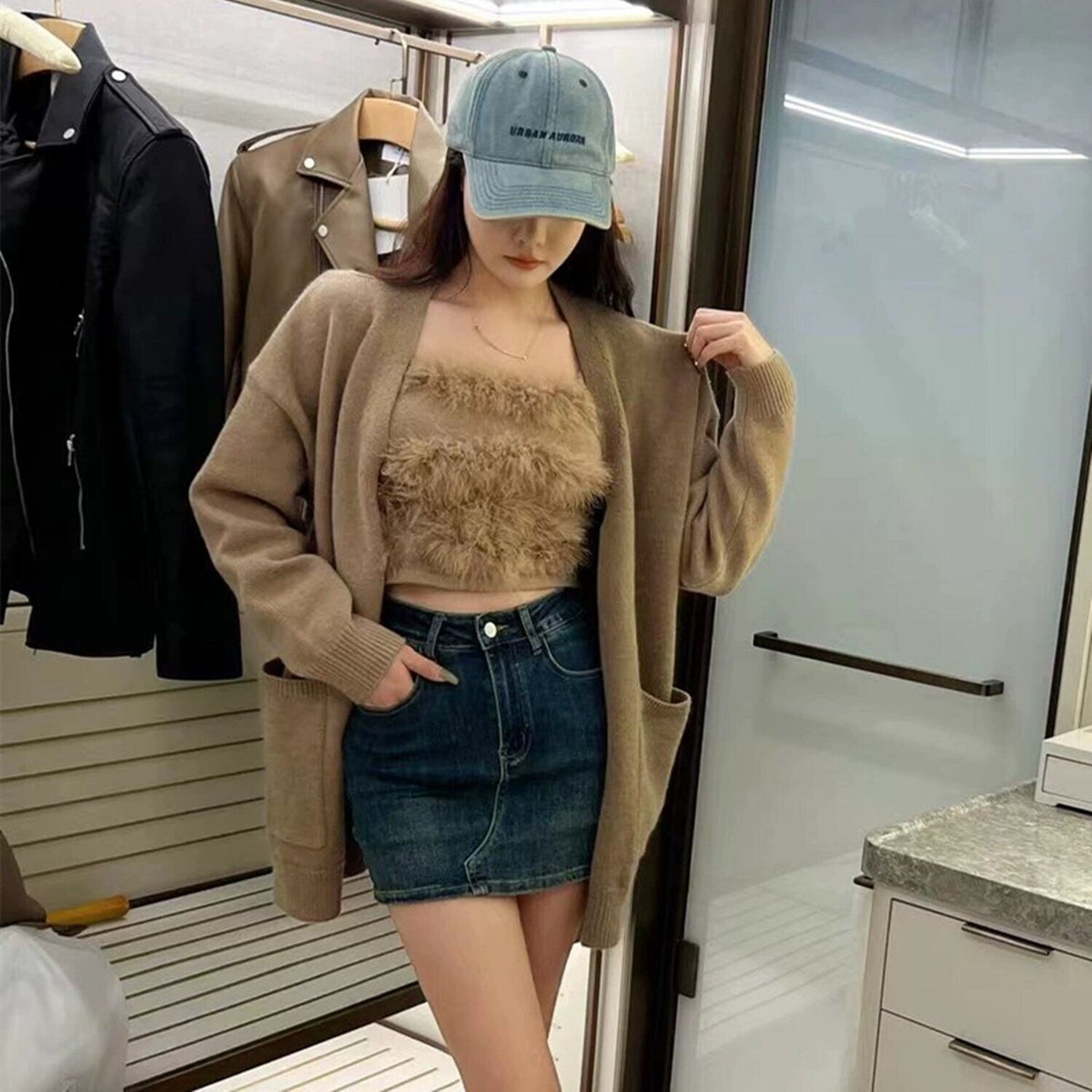 【tops】フェイクファーキャミソール×カーディガンセット　N2130