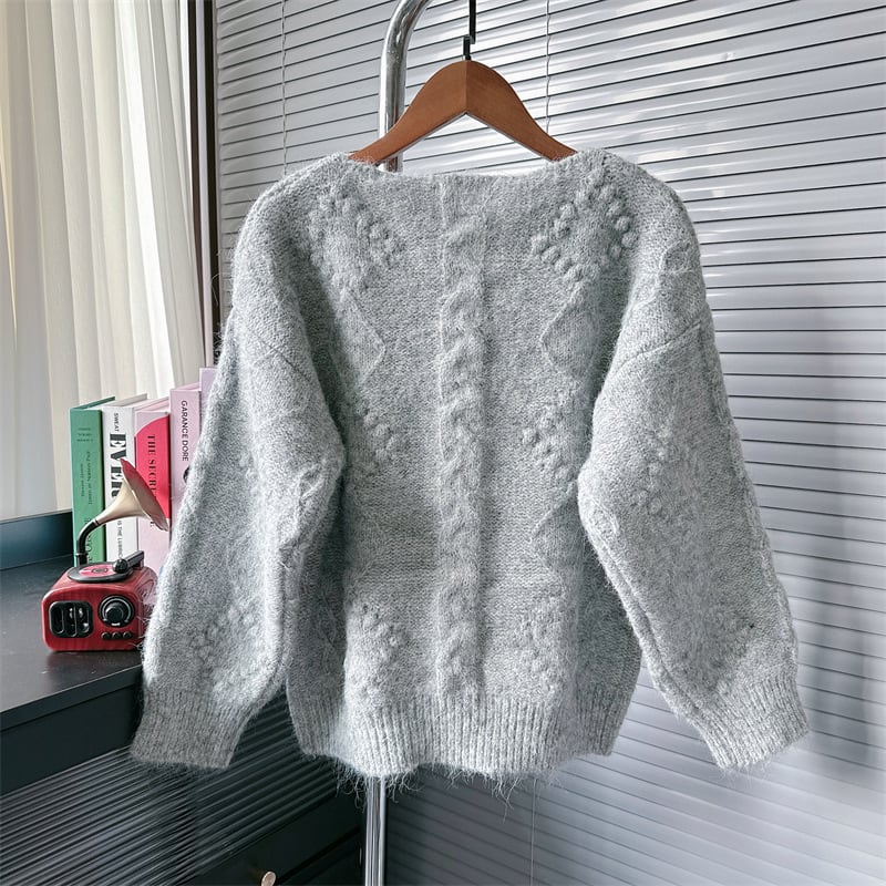 【tops】クルーネックニットセーター　M26390