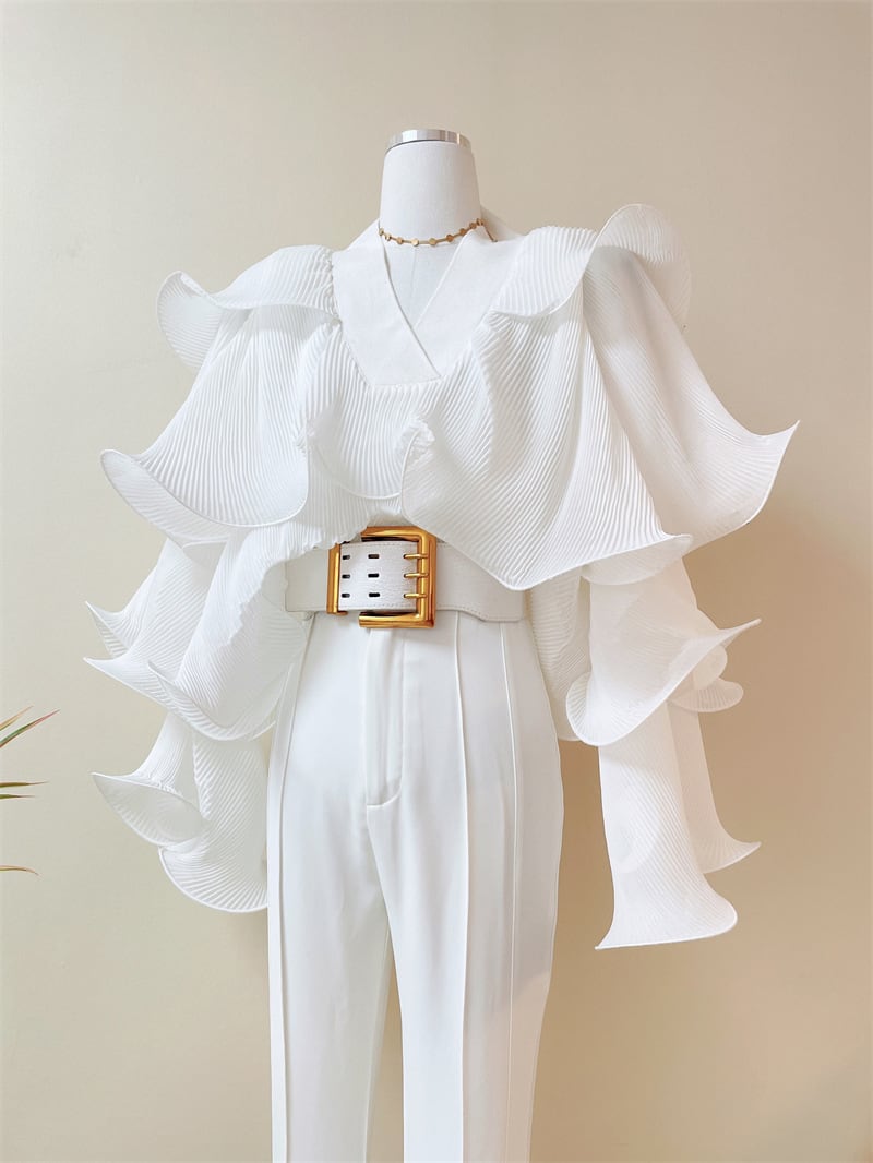 【tops】VネックフリルブラウスF7054