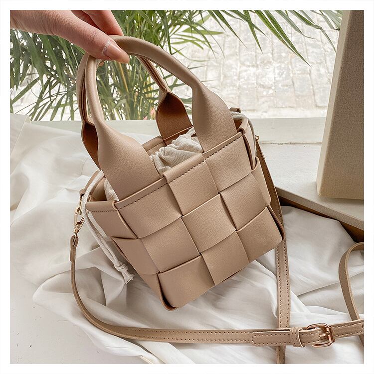 【小物】秋冬新作気質満点ファッション合わせやすい肩掛け斜め掛けバッグ G3582