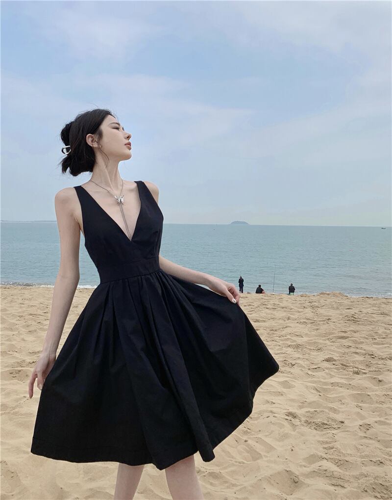 【dress】Vネックキャミワンピース　M30185