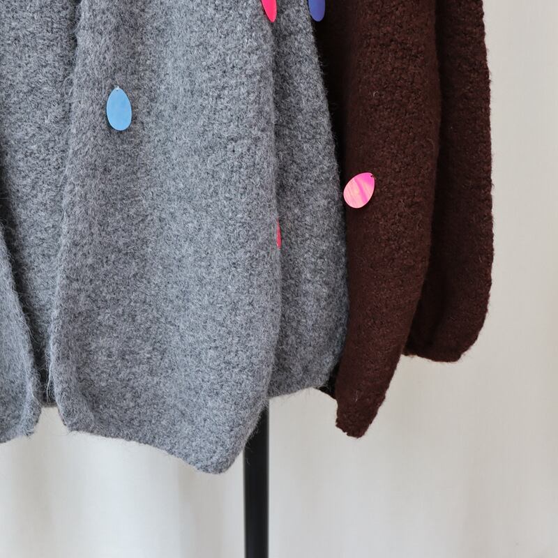 【outer】スパンコールニットカーデ　M28600