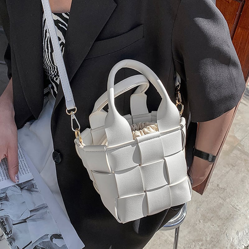 【小物】秋冬新作気質満点ファッション合わせやすい肩掛け斜め掛けバッグ G3582