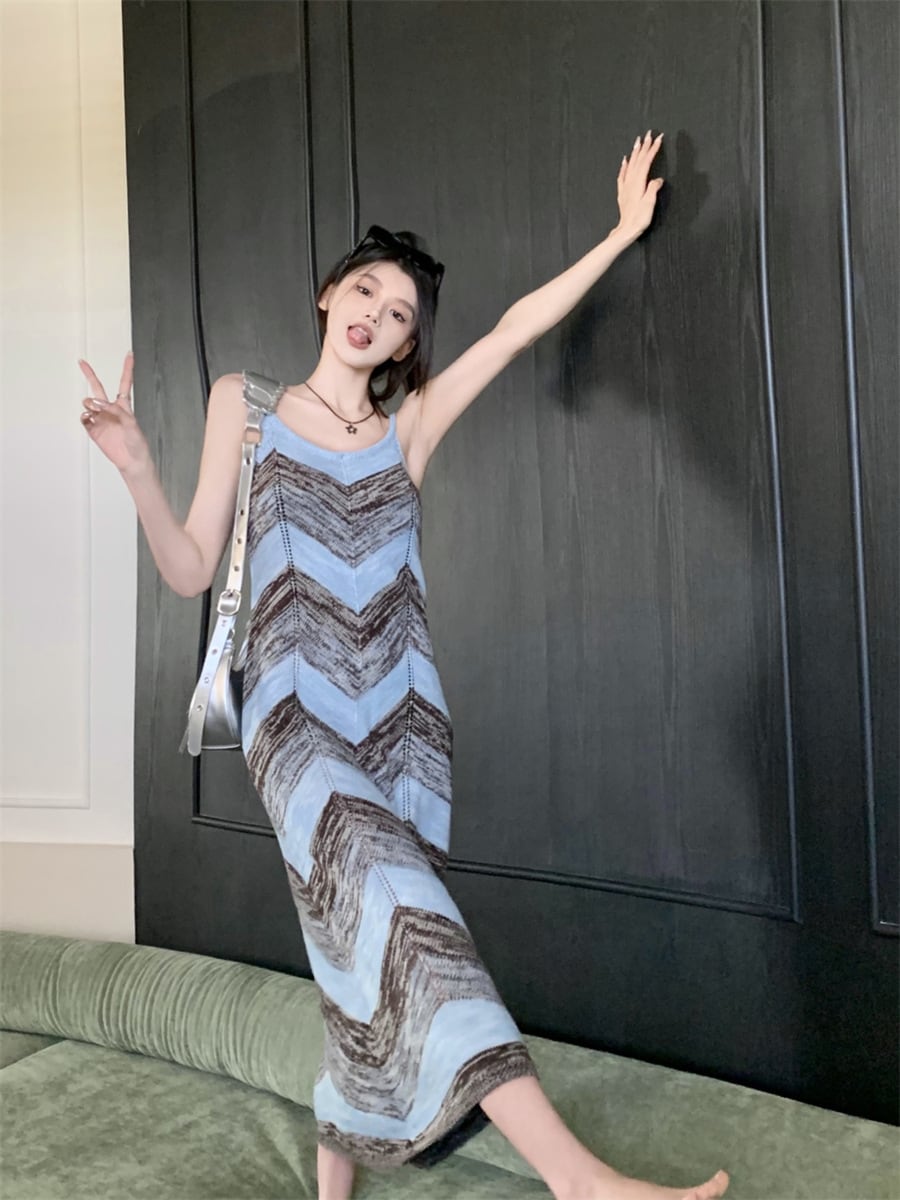 【dress】ストライプ柄ニットキャミワンピース G21561