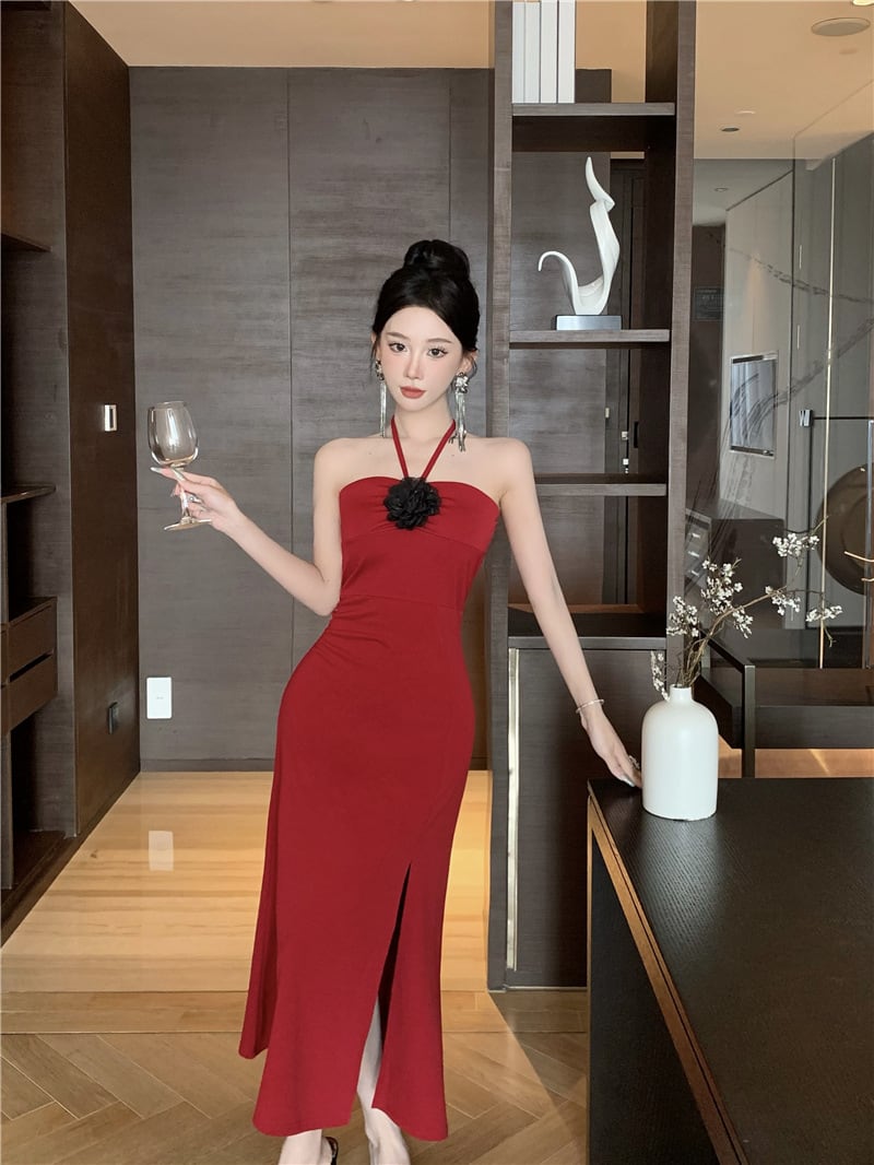 【dress】フラワー付きホルターネックワンピース Q8086