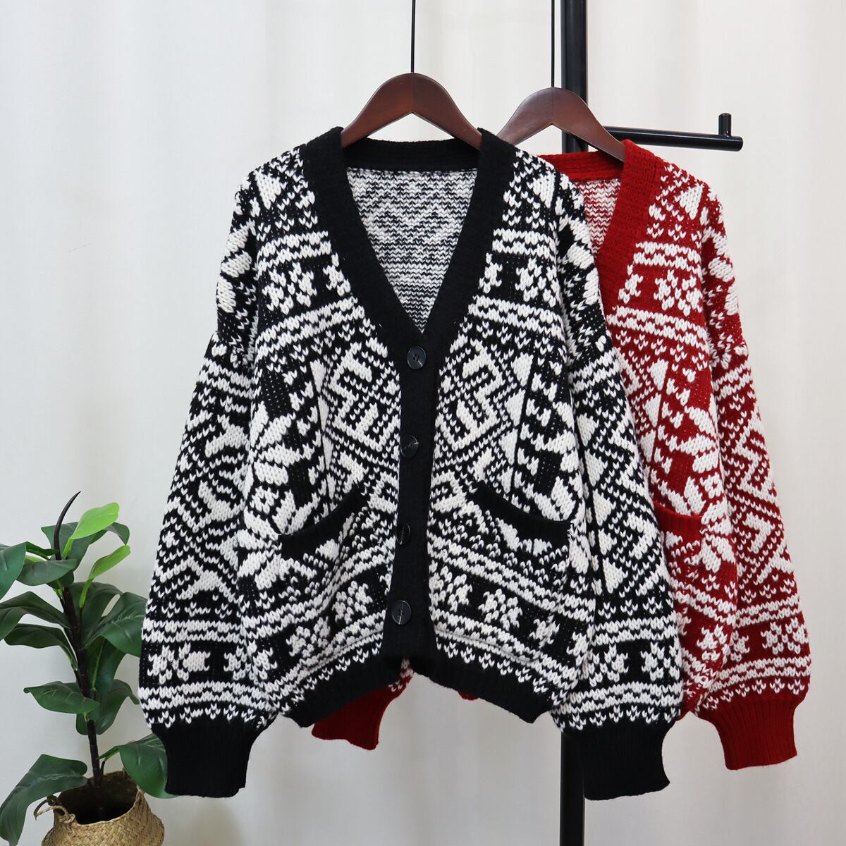 【outer】Vネックニットカーデ　M18420