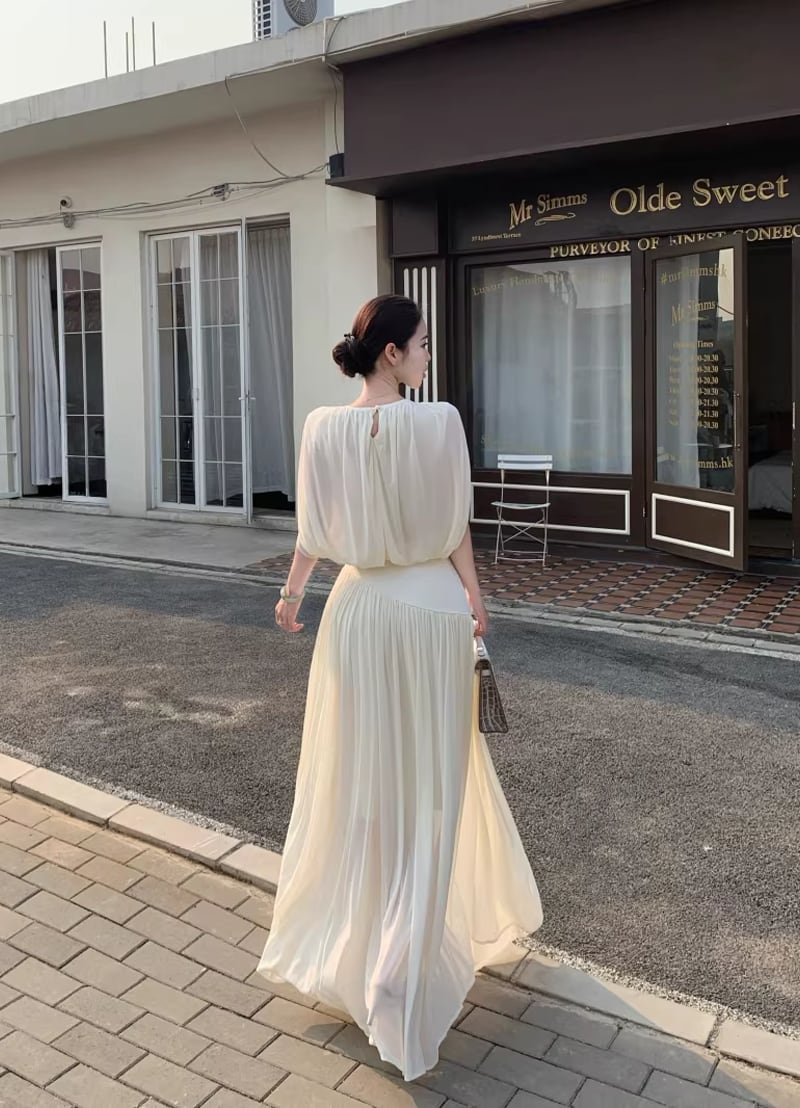 【set】フロントカットトップス×ロングスカートセット Q8381