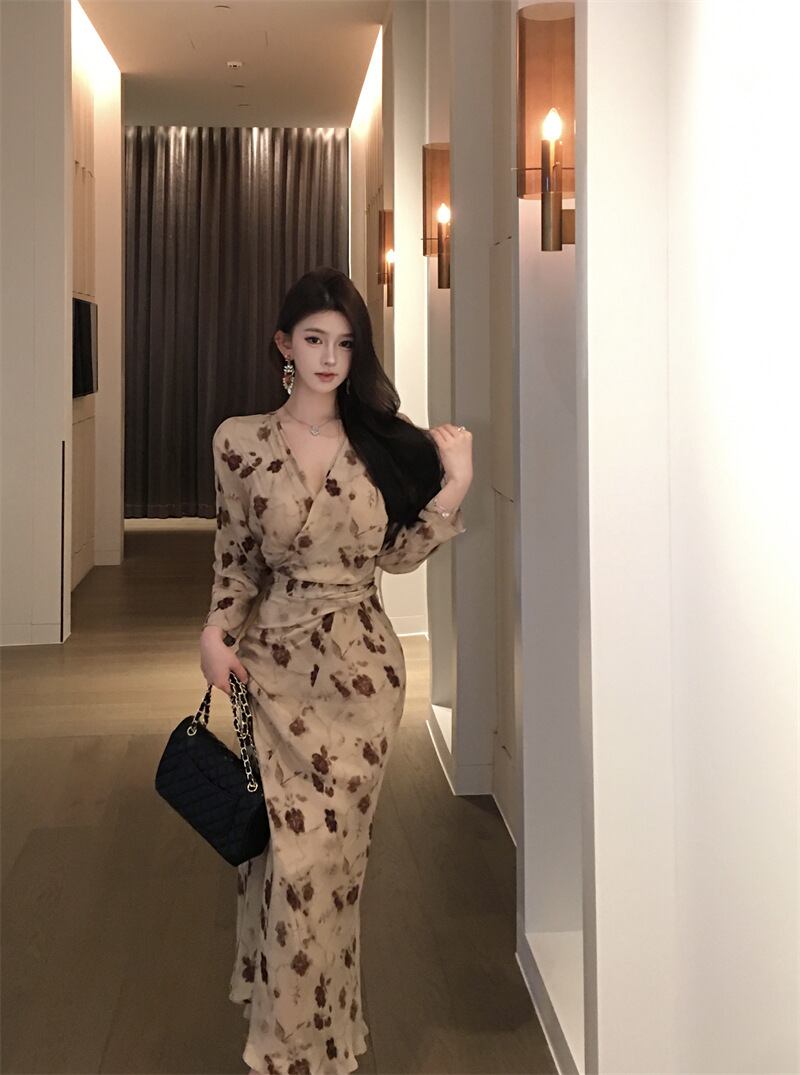 【dress】Vネックワンピース　M27994