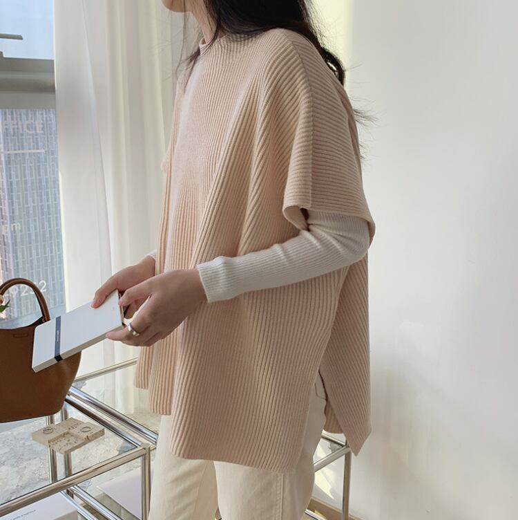 【tops】スリットケープニットジレ　M18411