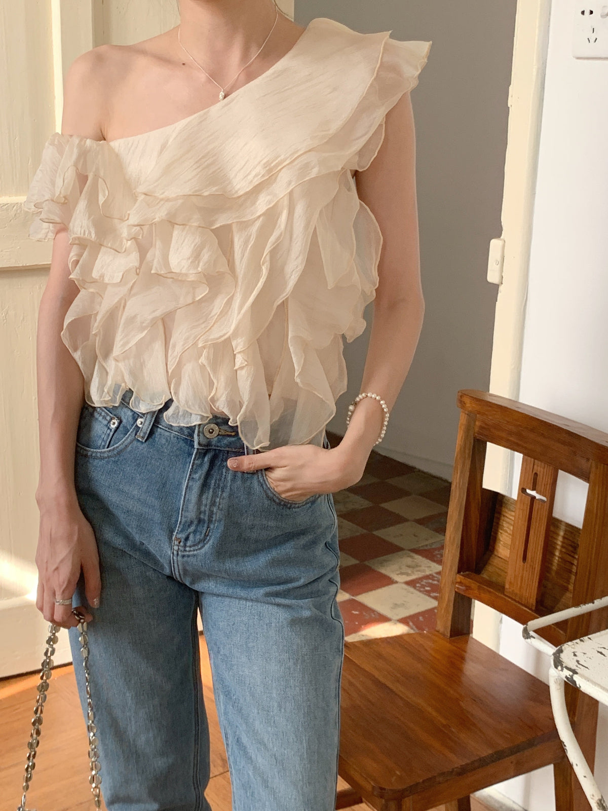 【tops】フリルオフショルダーブラウス　M29771