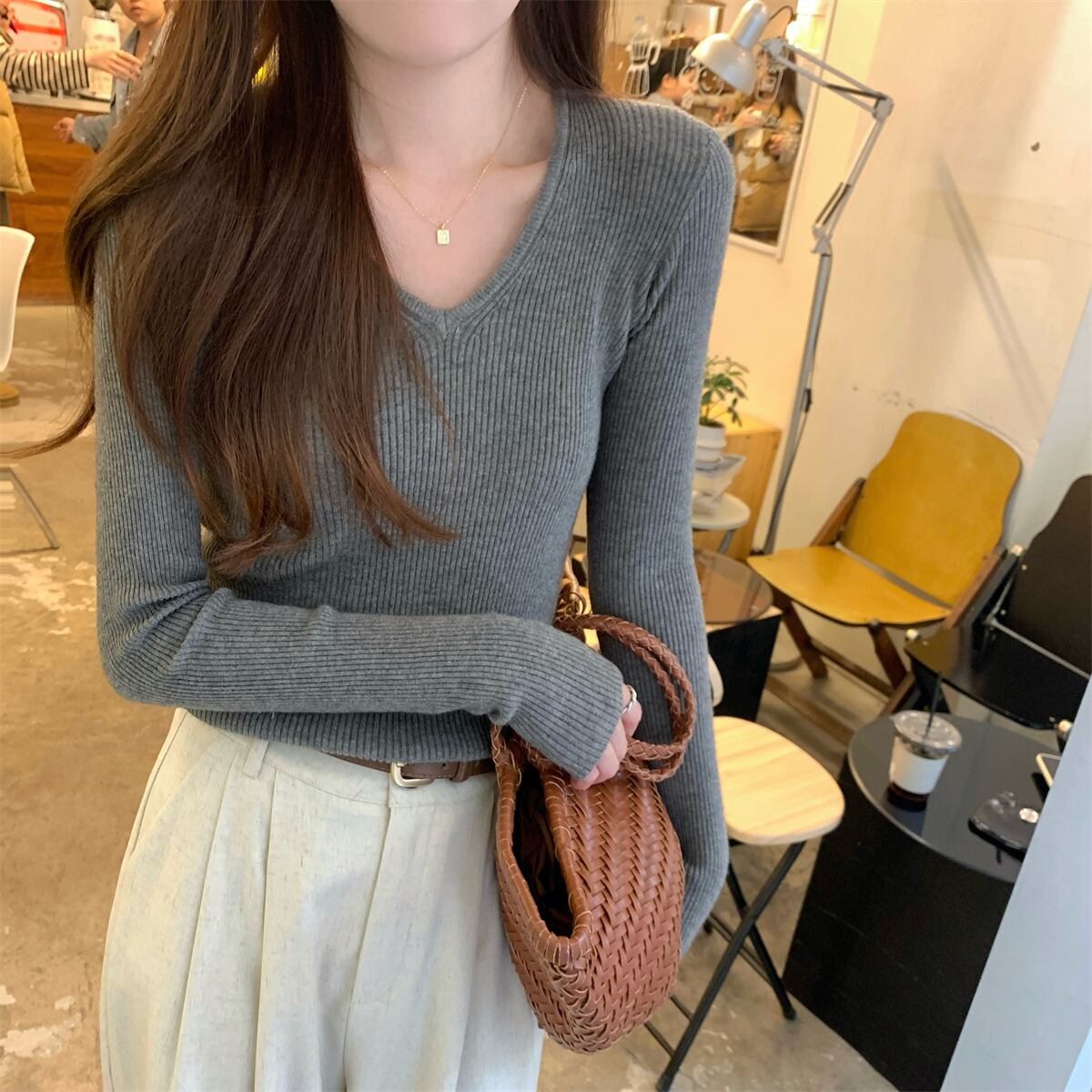 【tops】Vネックニットトップス　M29064