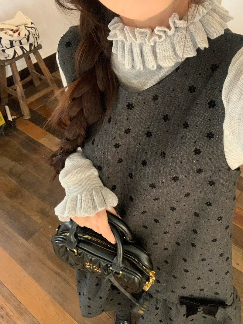 【set】フリルトップス×ベストワンピースセット　M28478