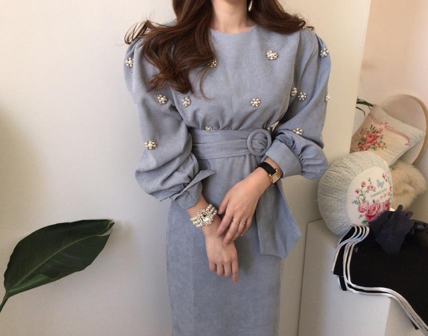 【dress】 韓国系気質満点レトロスウィートパフスリーブ着痩せコールテンワンピース G1775