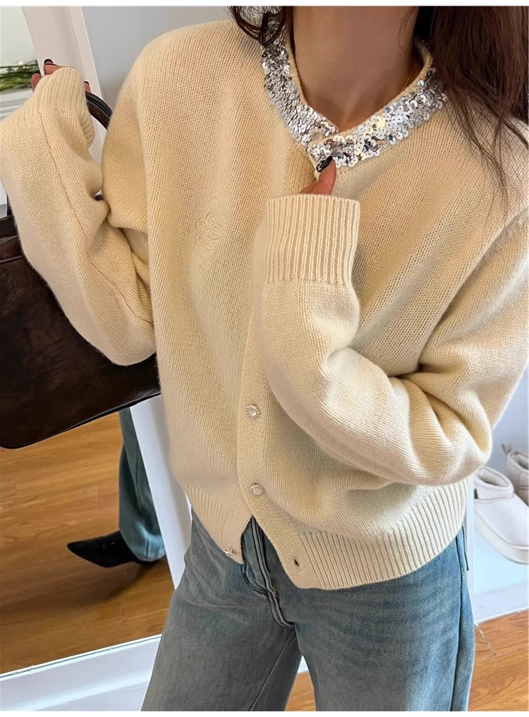 【outer】ラウンドネック長袖ニットカーディガンF8251