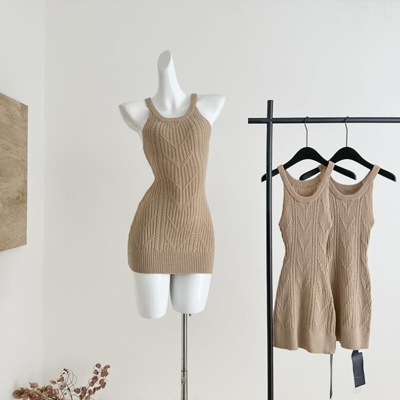 【dress】ホルターネックニットワンピース Q7740