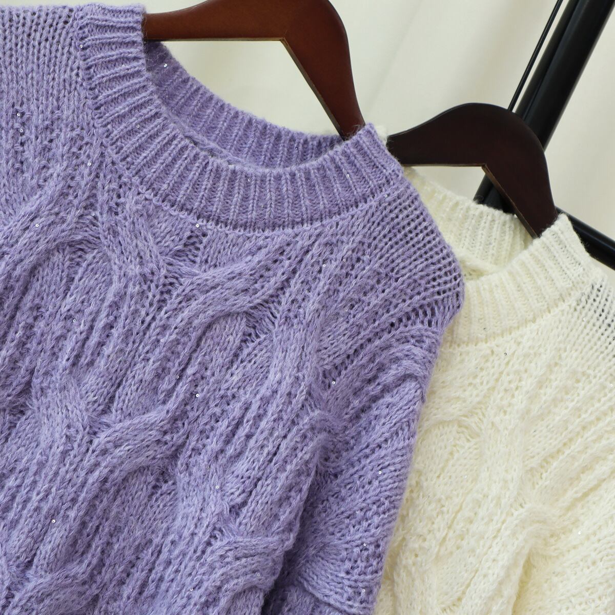 【tops】クルーネックニットセーター　M18794