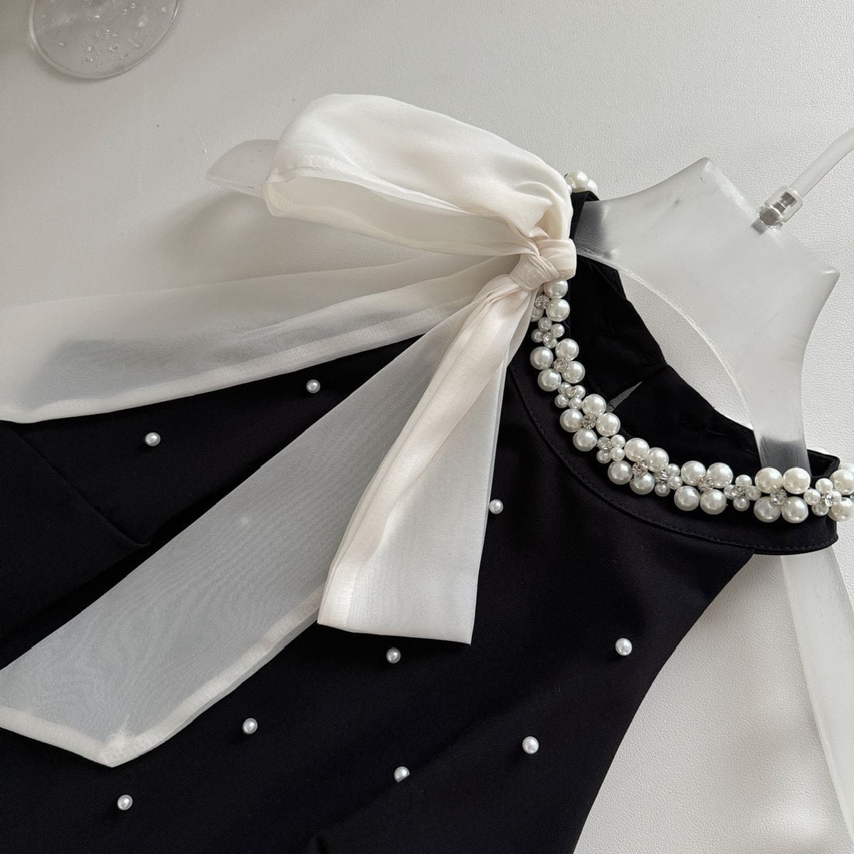 【dress】ノースリーブパールビジューワンピース　M24422