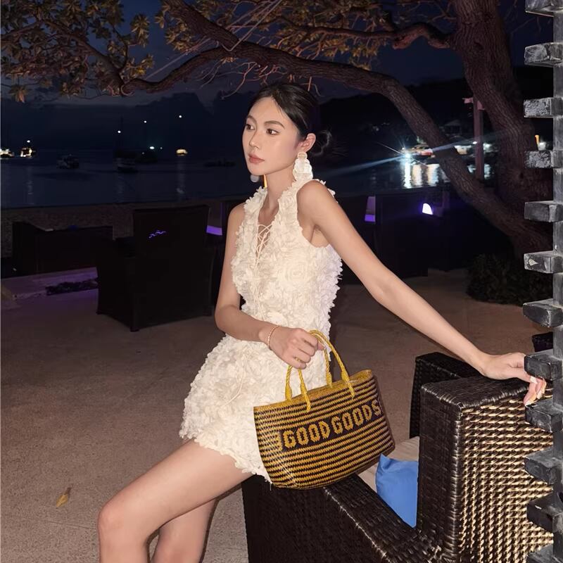 【dress】立体フラワーベストワンピース Q8109