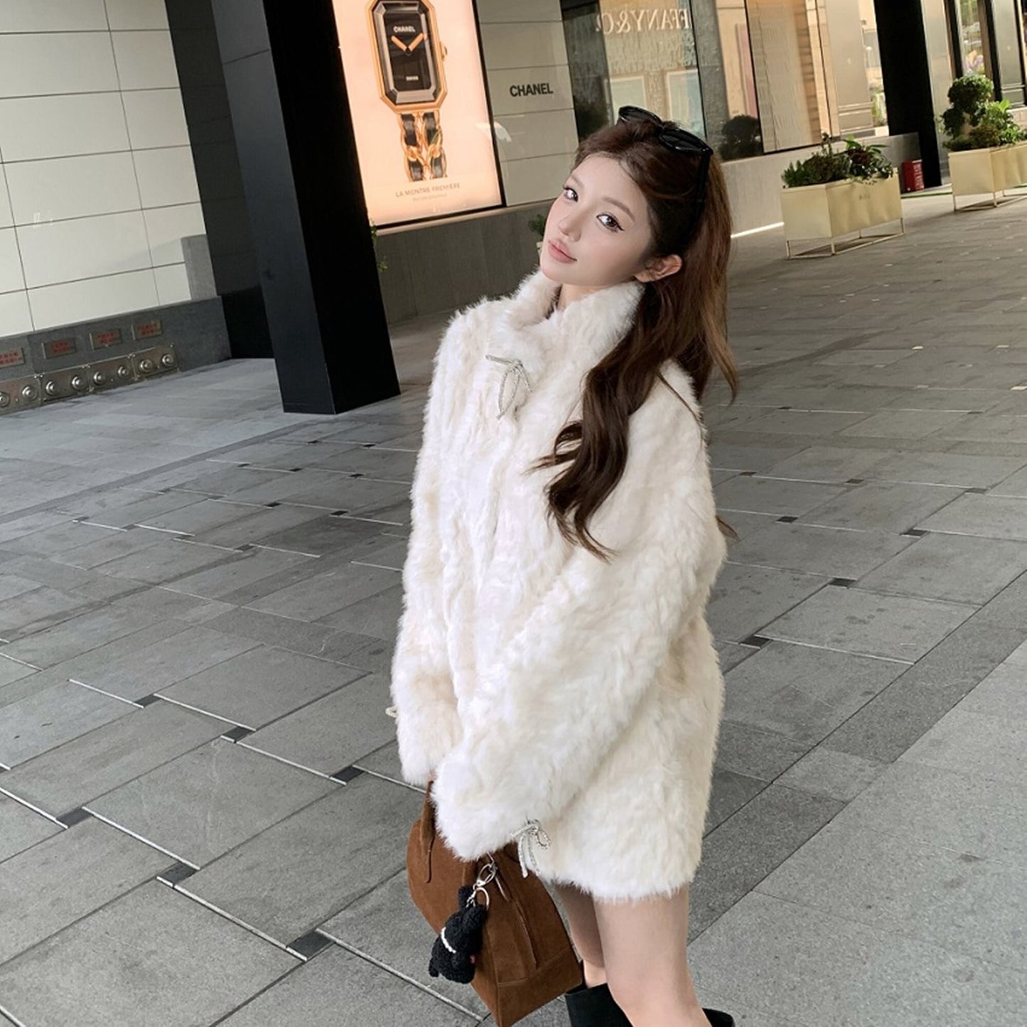 【outer】リボンボリュームファーコート N3457