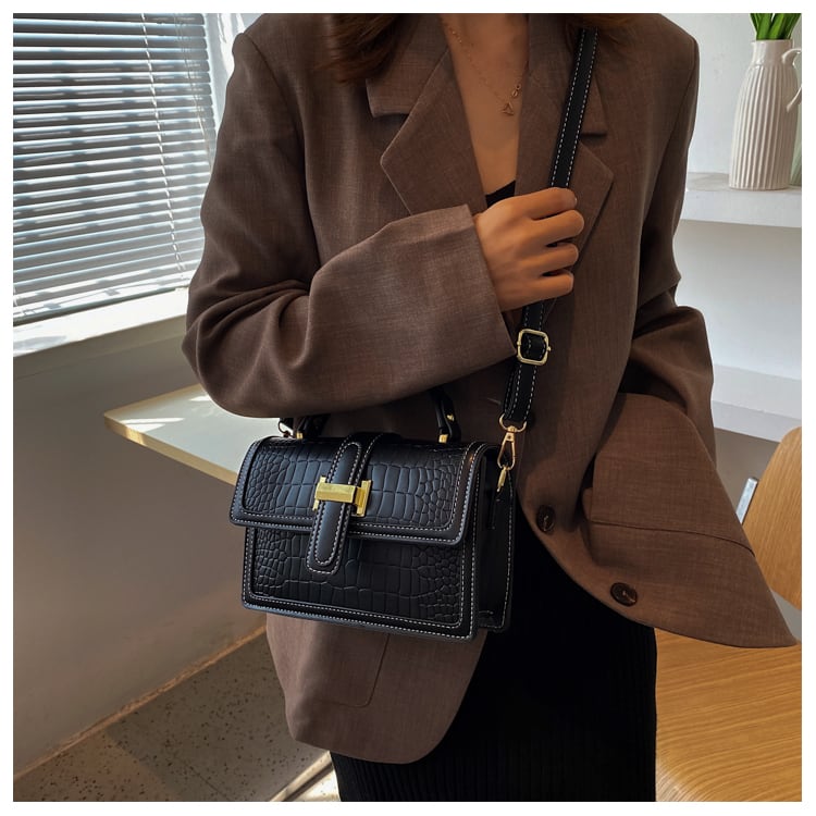 【小物】高級感合わせやすい 秋冬新作デザインエレガント通勤クラッチバッグ G2918