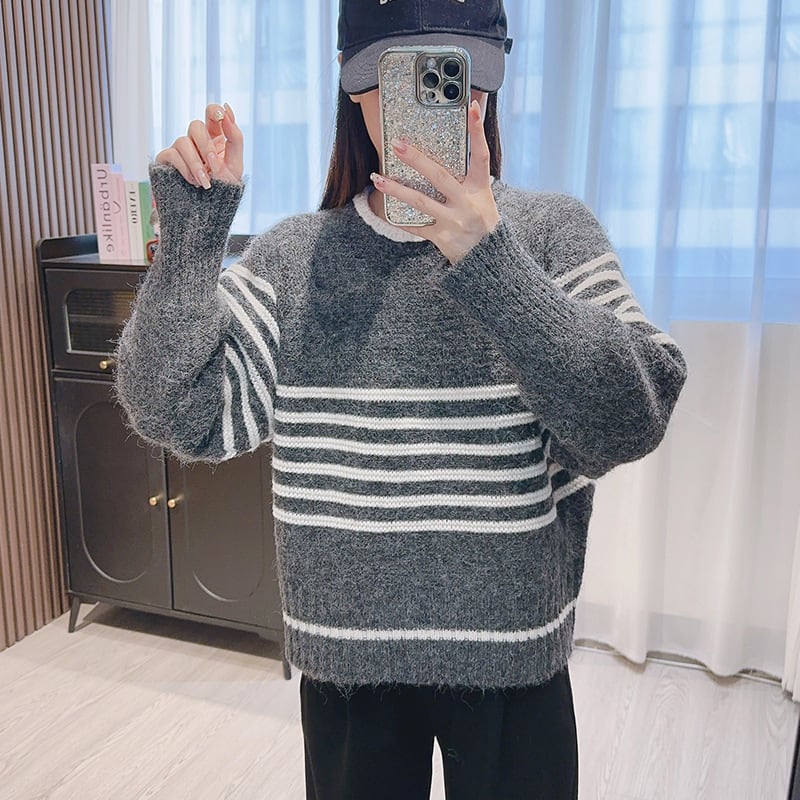 【tops】ボーダー柄ニットセーター　M27300