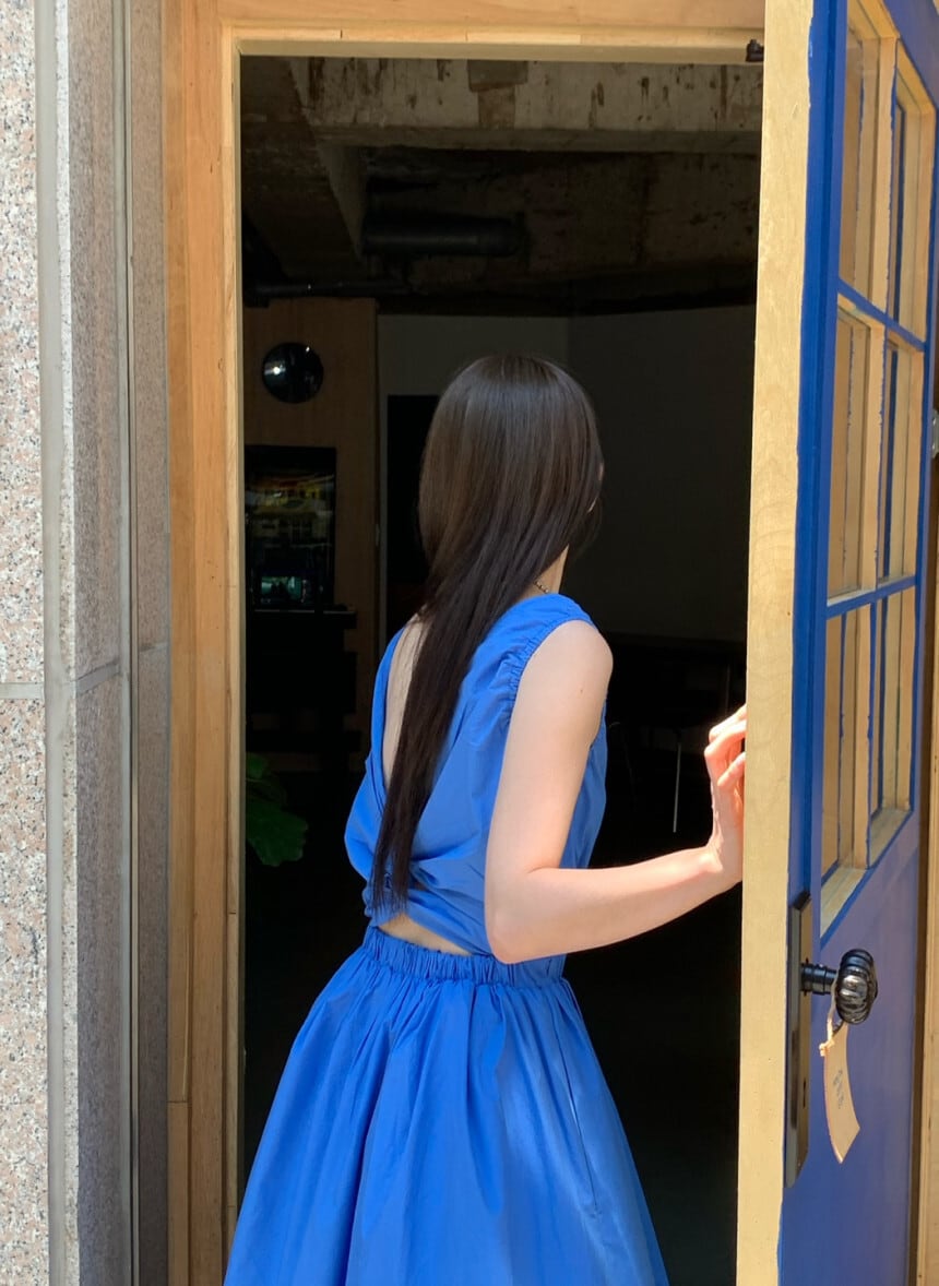 【dress】バックレスワンピース　M25066