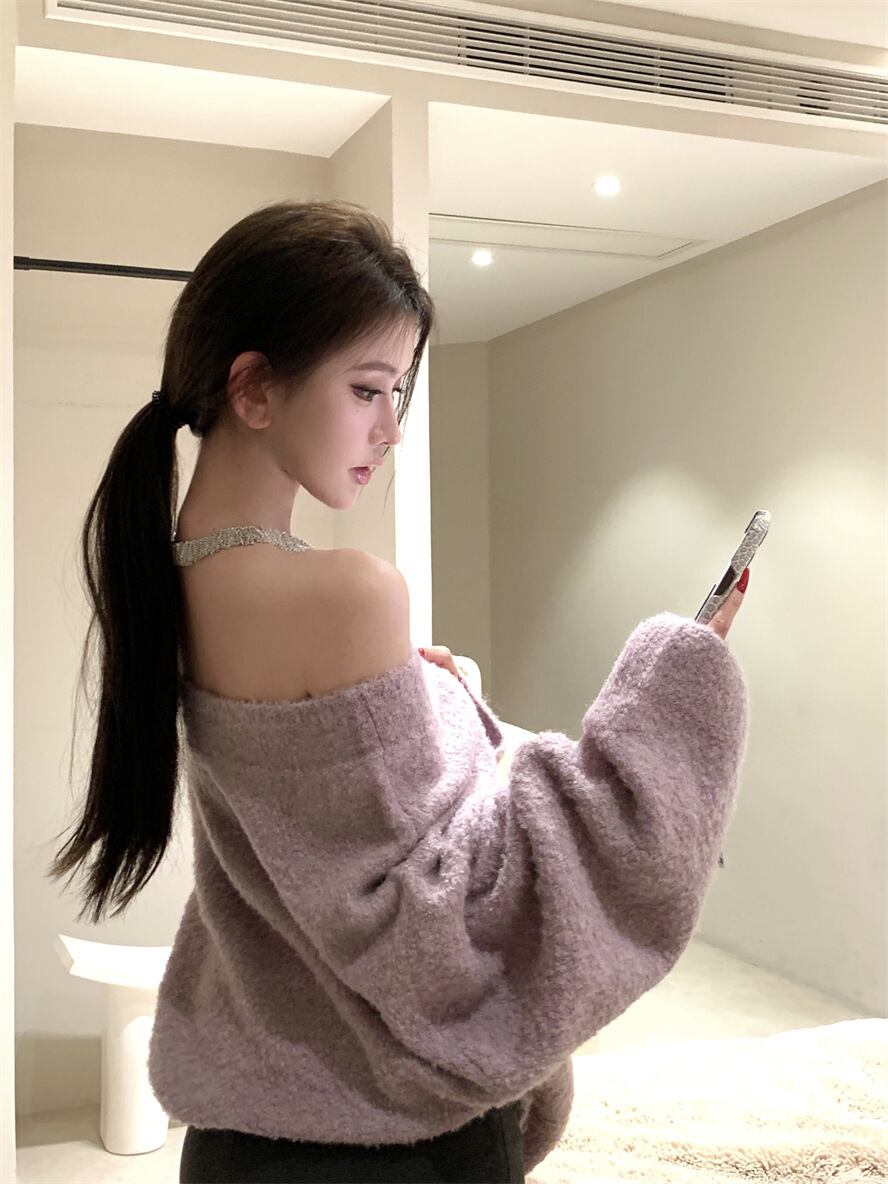 【tops】オフショルダーニットセーター　M28417