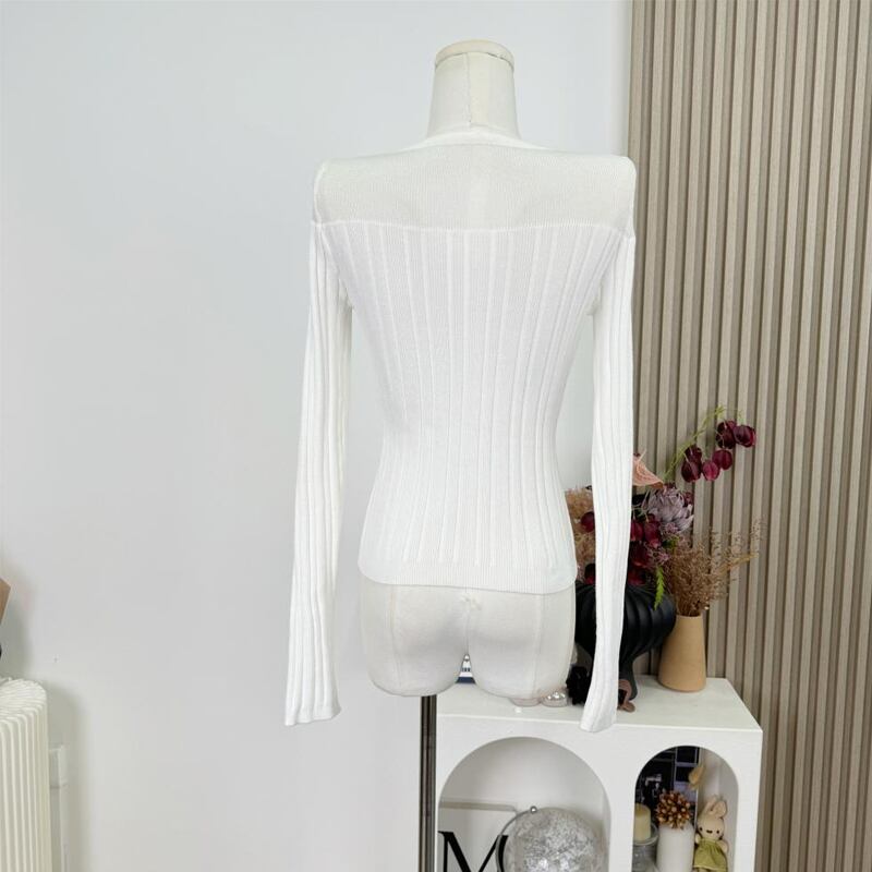 【tops】Vネックニットトップス Q7641