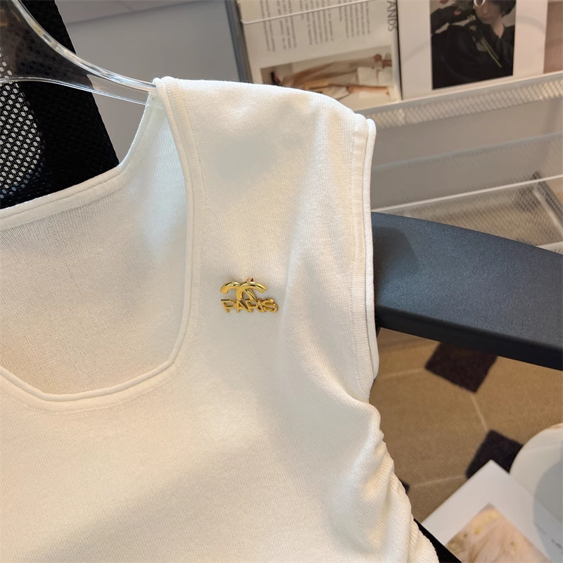 【tops】4色ノースリーブニットTシャツF7886