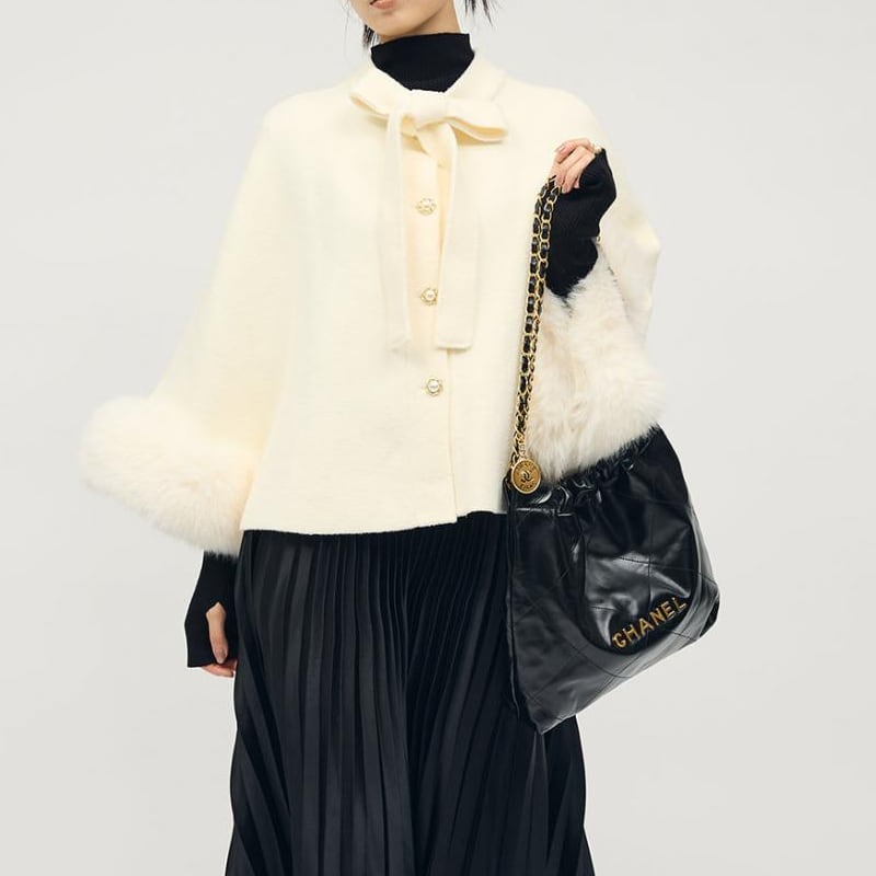 【outer】ファー付きケープ Q7704