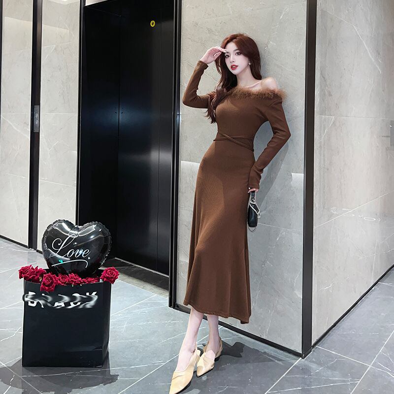 【dress】ファーネックワンピース　M18207