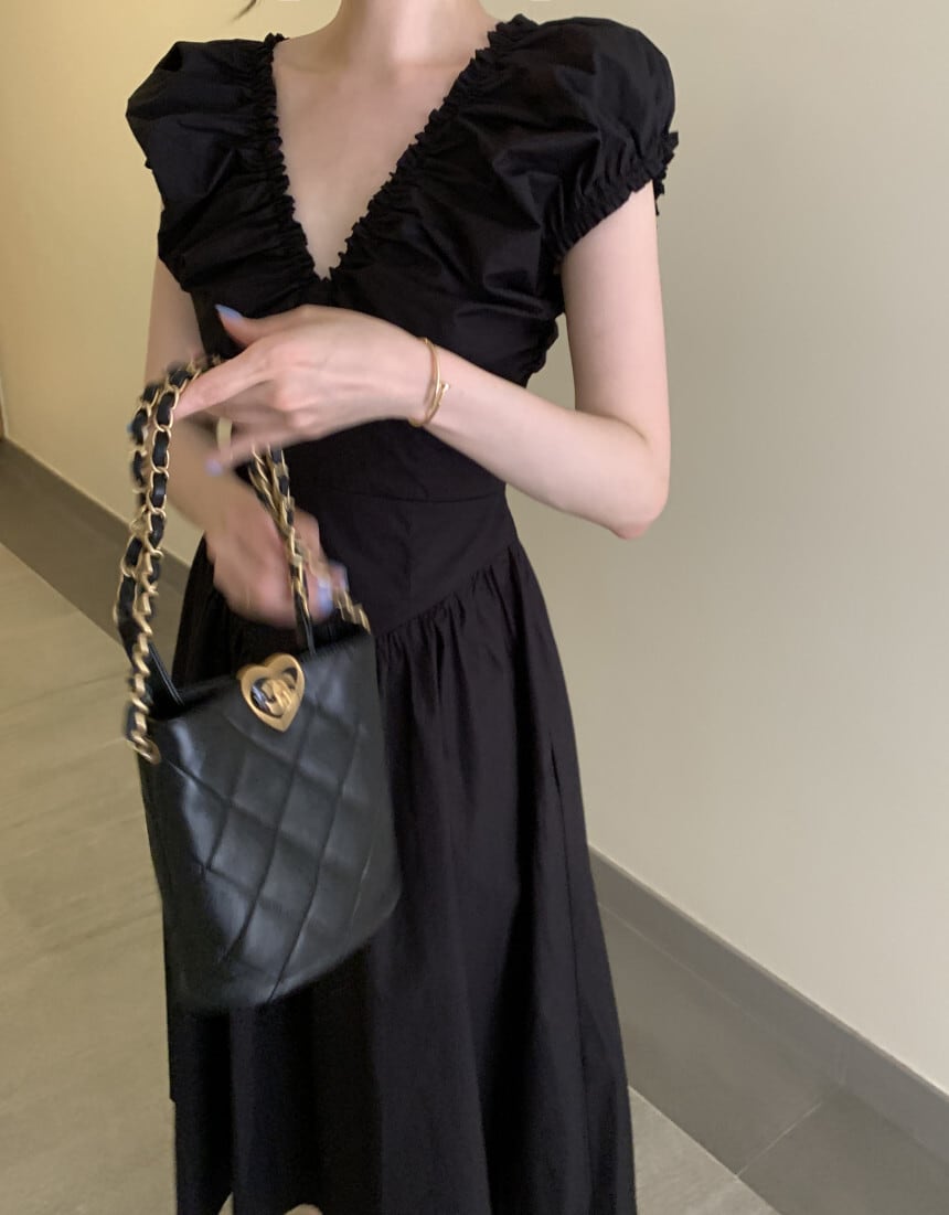 【dress】Vネックワンピース　M24626