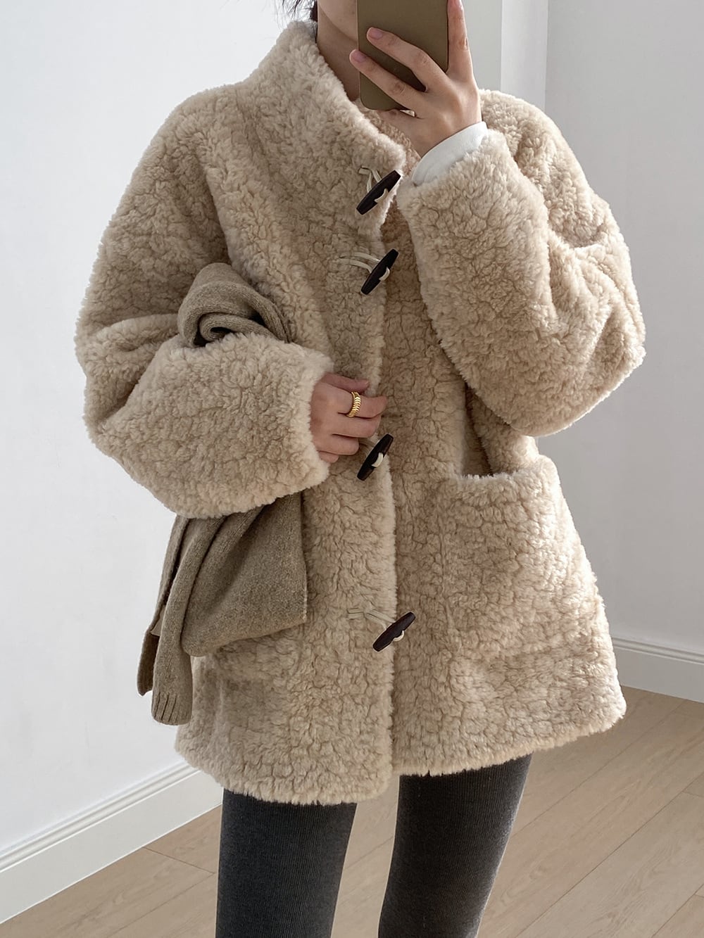 【outer】スタントカラーボアコート Q7371