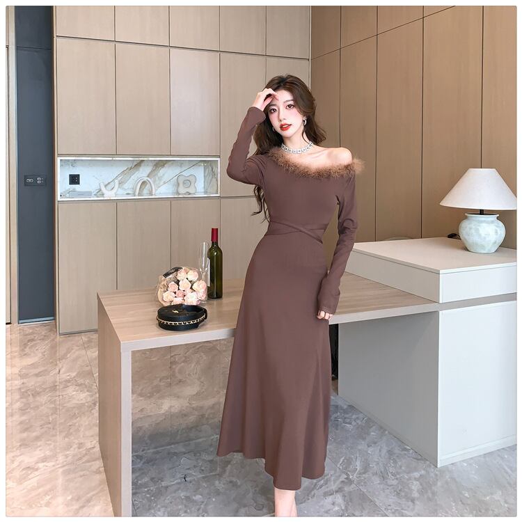 【dress】ファーネックニットワンピース　M18254