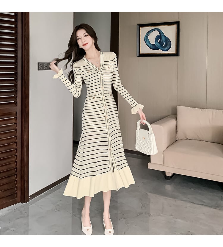 【dress】Vネックニットワンピース　M26334