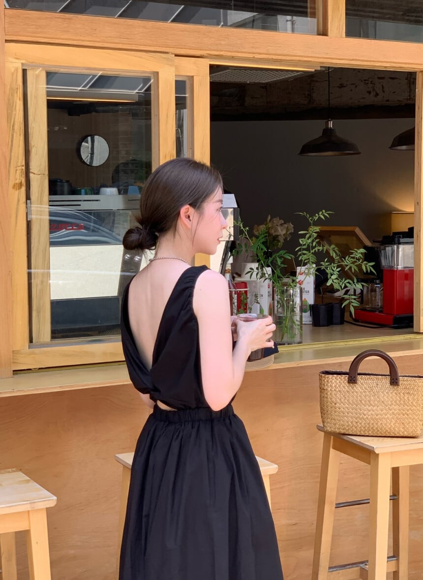【dress】バックレスワンピース　M25066