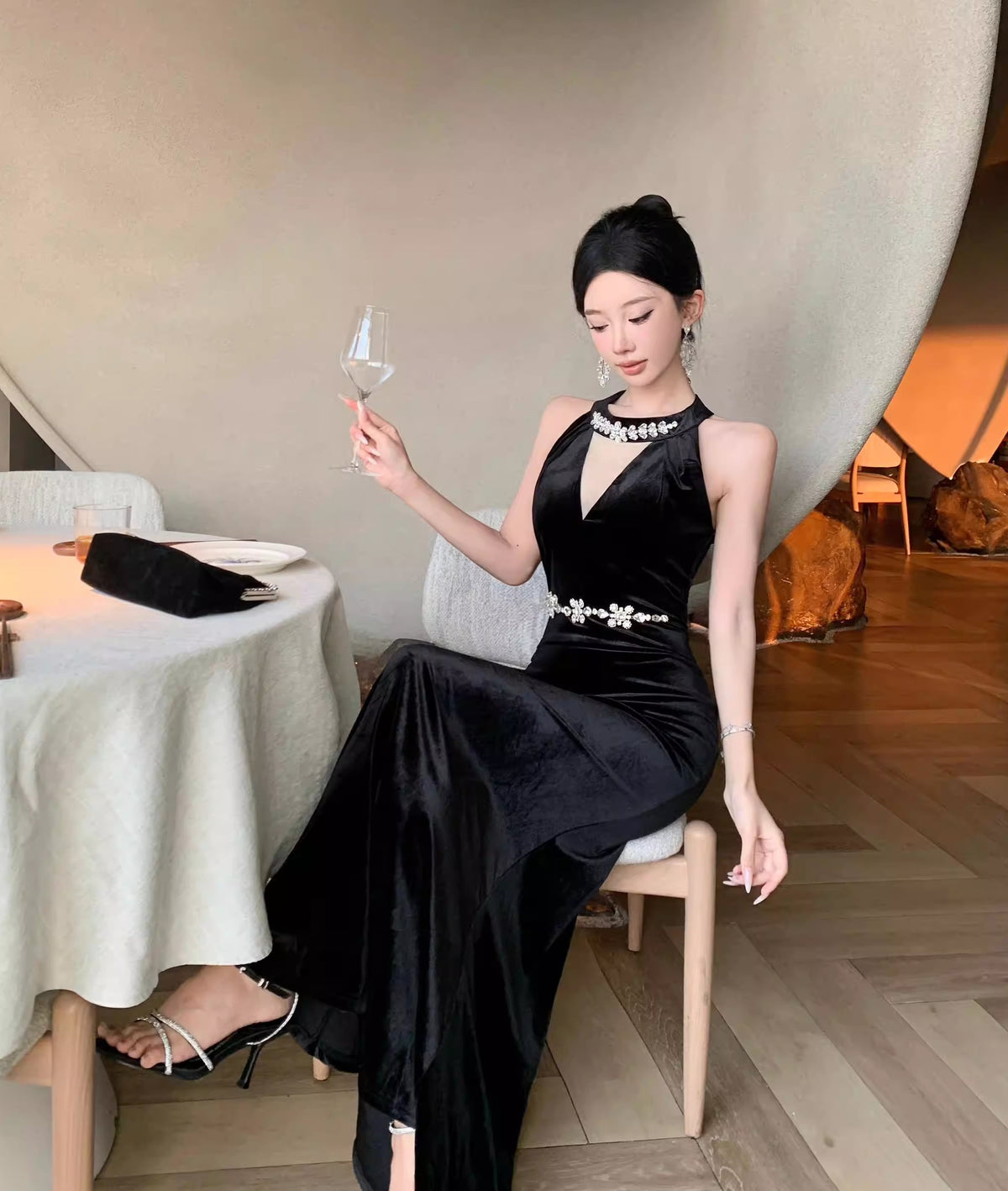 【dress】ノースリーブベルベットワンピース Q7886