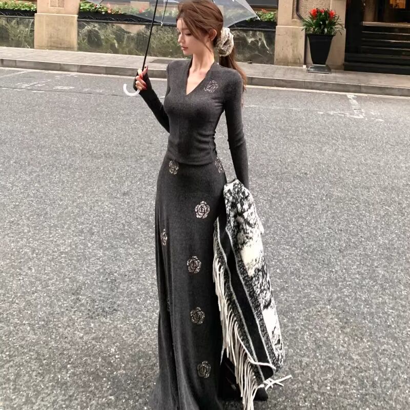 【set】Vネックトップス×ロングスカートセット Q7938