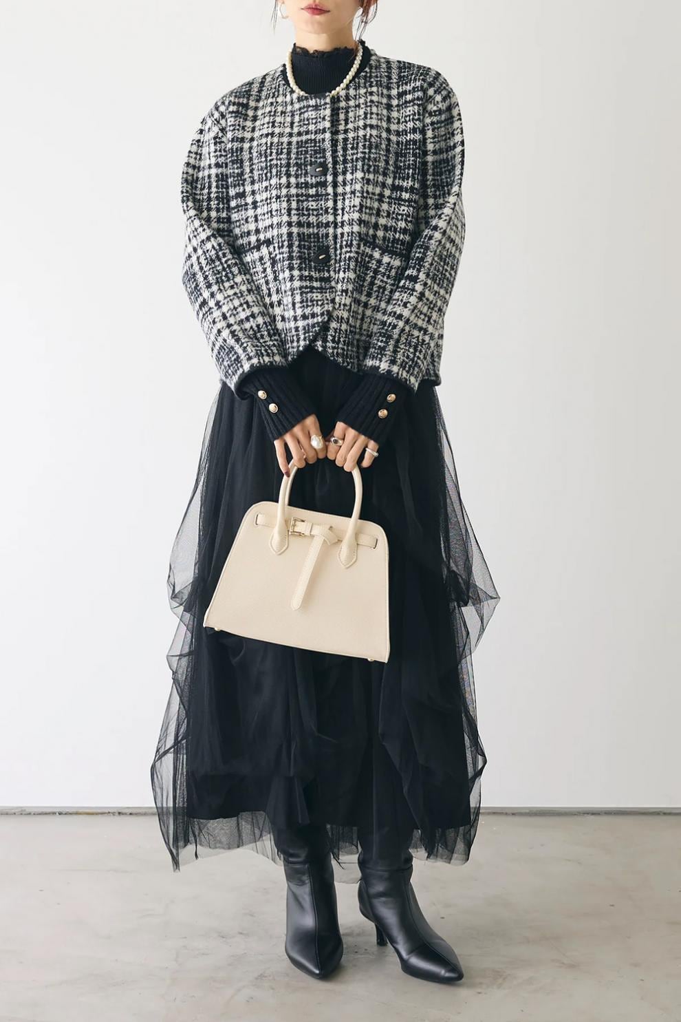 【outer】チェック柄ショートコート　M28385