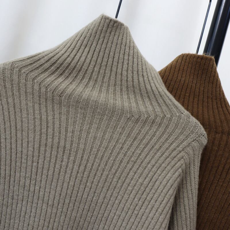 【tops】ハイネックニットセーター　M27394