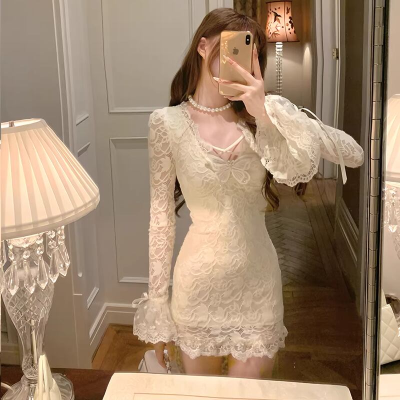 【dress】Vネックレースワンピース Q7734