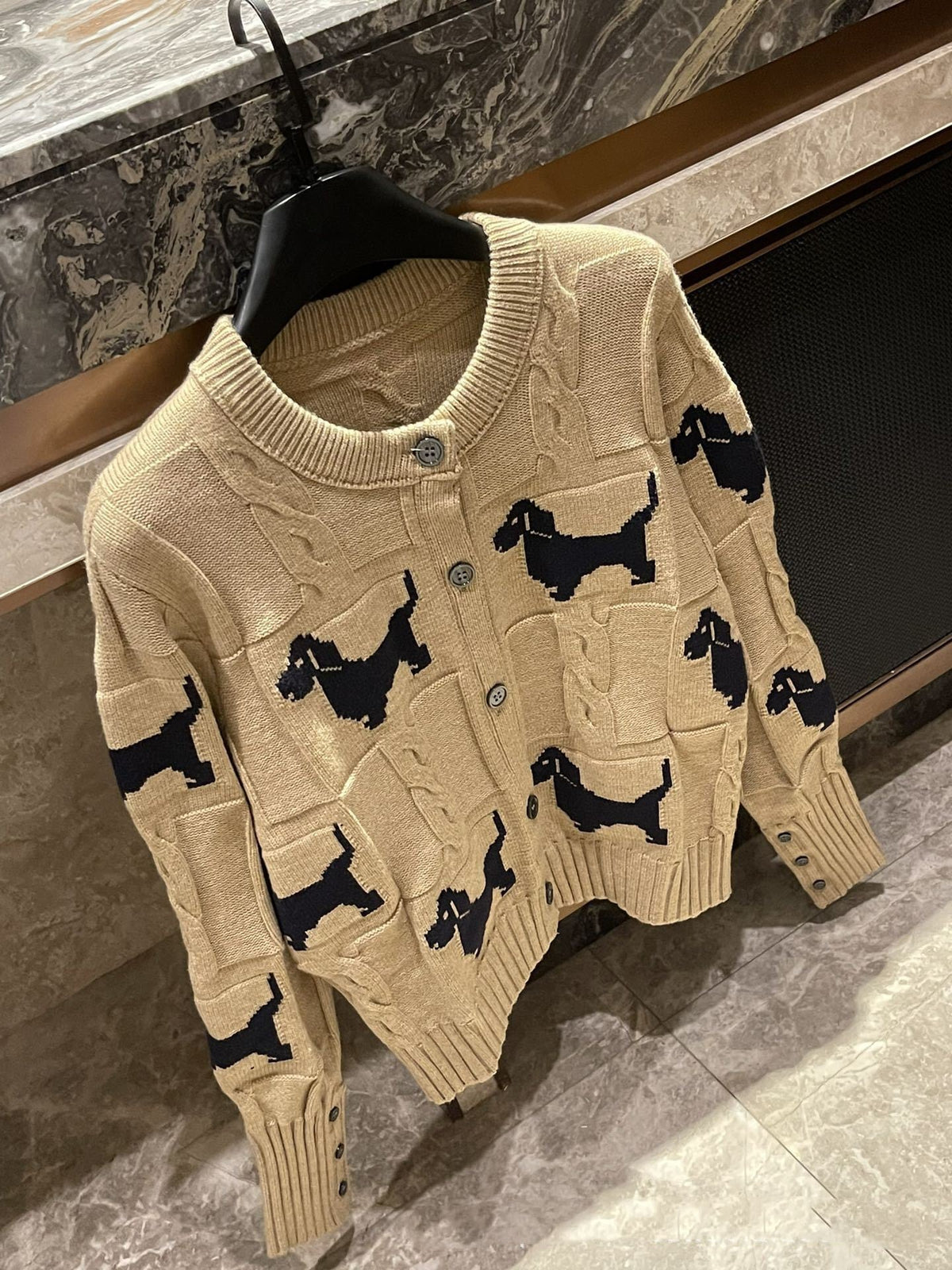 【set】犬刺繍ニットカーデ×スカートセット　M28306
