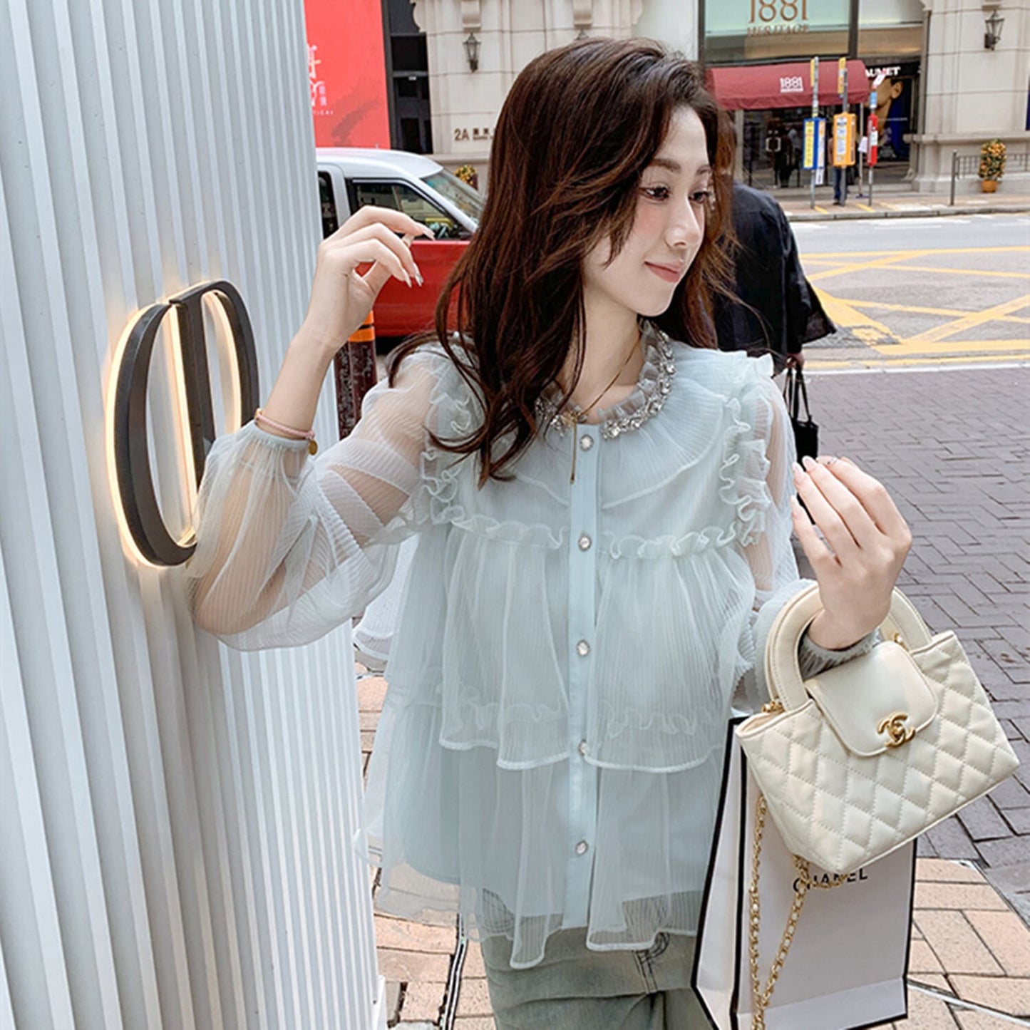【tops】ラインストーン付きフリルブラウス　N2966