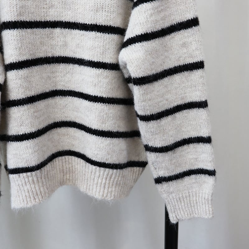 【tops】ボーダー柄ニットセーター　M27522