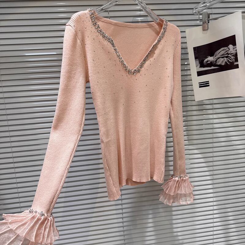 【tops】Vネックラインストーン付きニットトップス Q7445