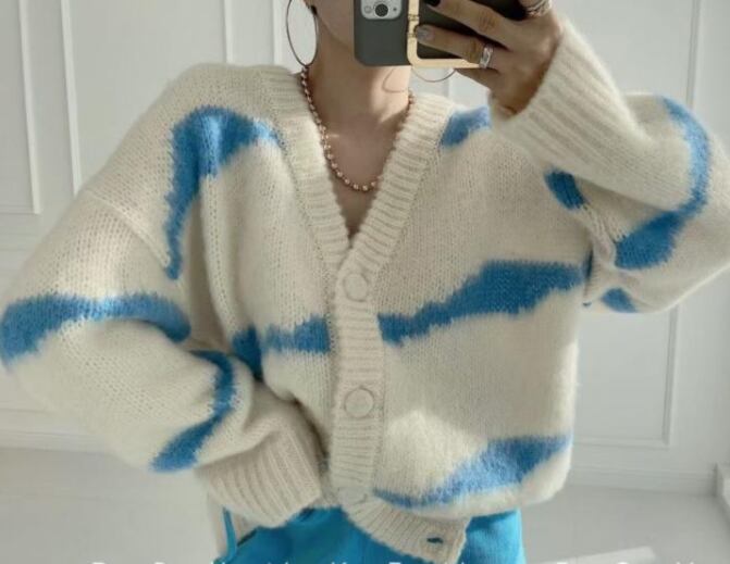 【outer】気質溢れる♪4色Vネック長袖秋配色着回しニットゆったりカーディガンW0517