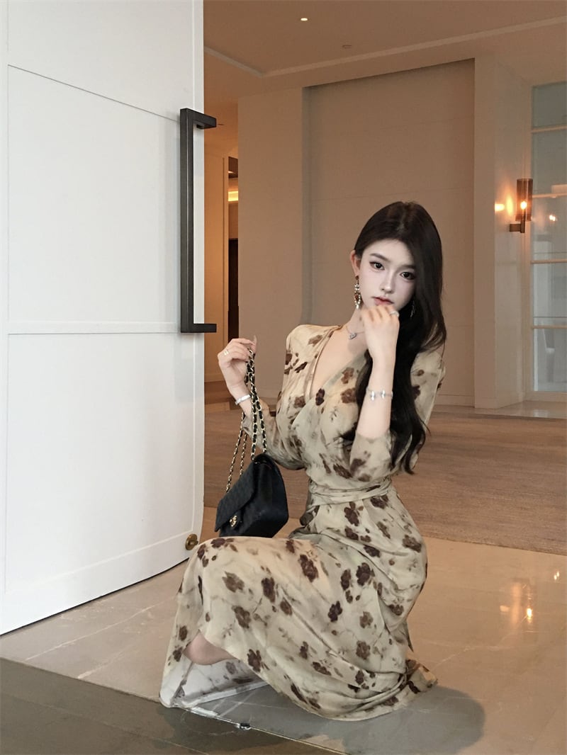 【dress】Vネックワンピース　M27994
