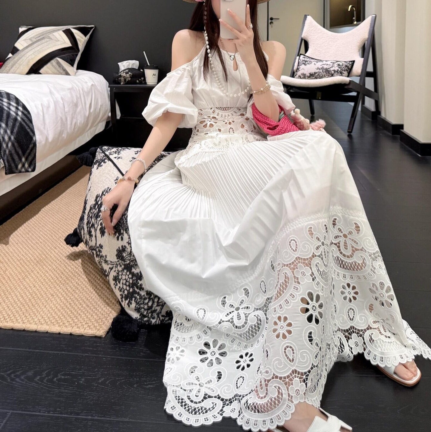 【set】カットワークレースオフショルトップス×プリーツスカートセット     N3109