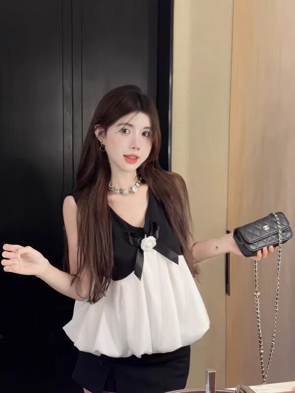 【tops】VネックペプラムタンクトップF7085