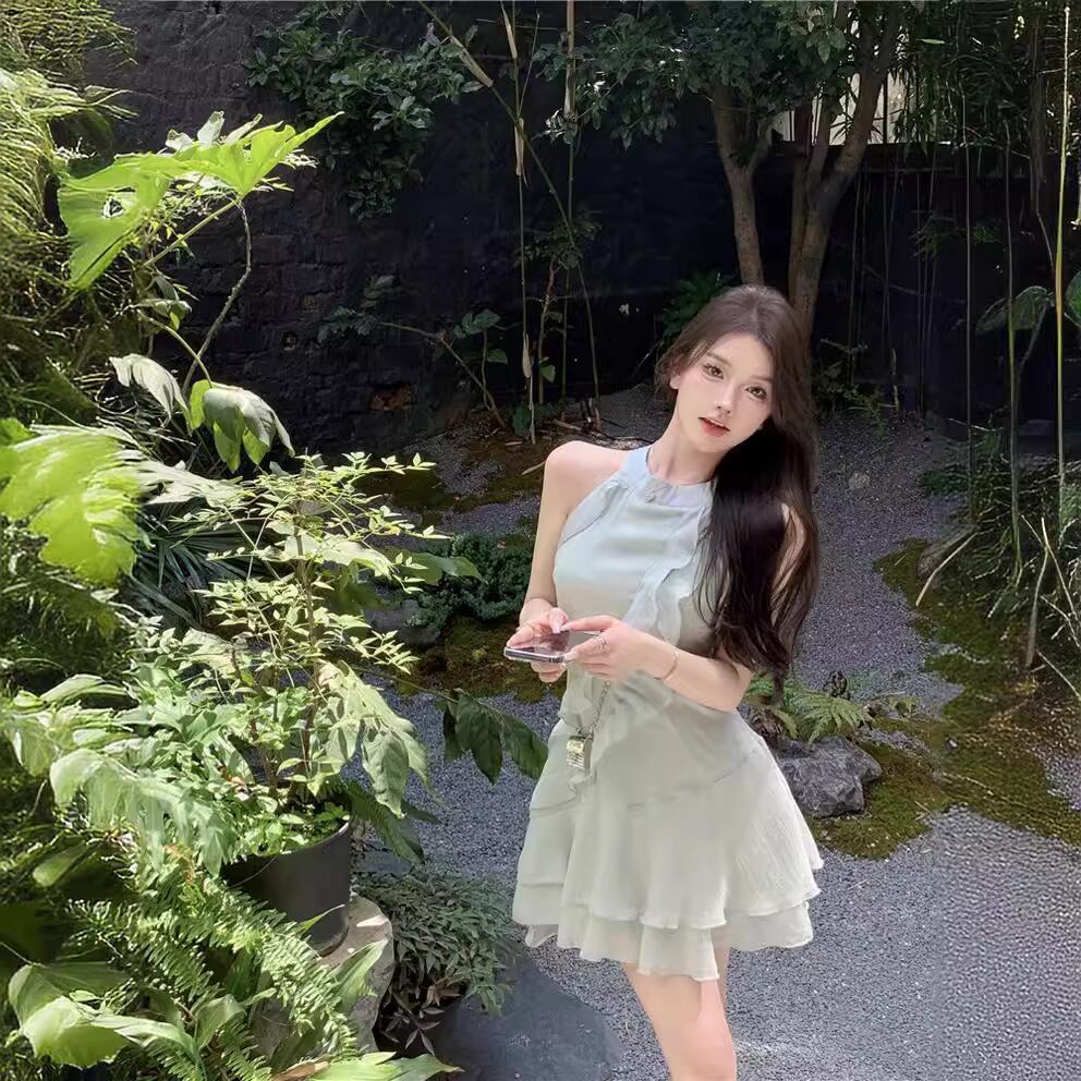 【dress】ホルターネックフリルワンピース G20449